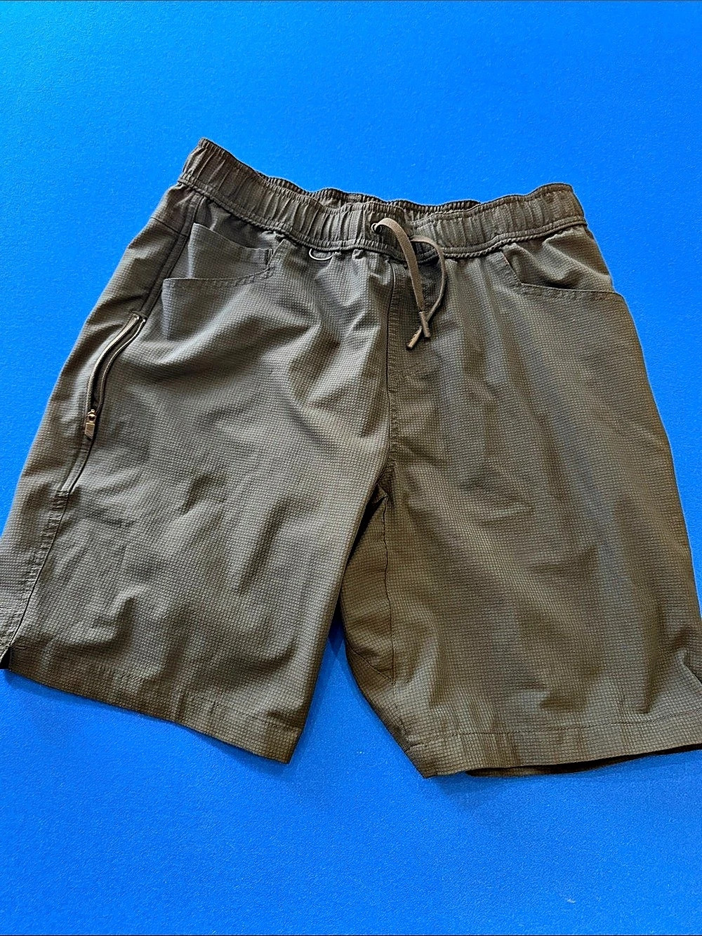 KETL Mtn Apparel Hybrid Shorts in black Size Large
